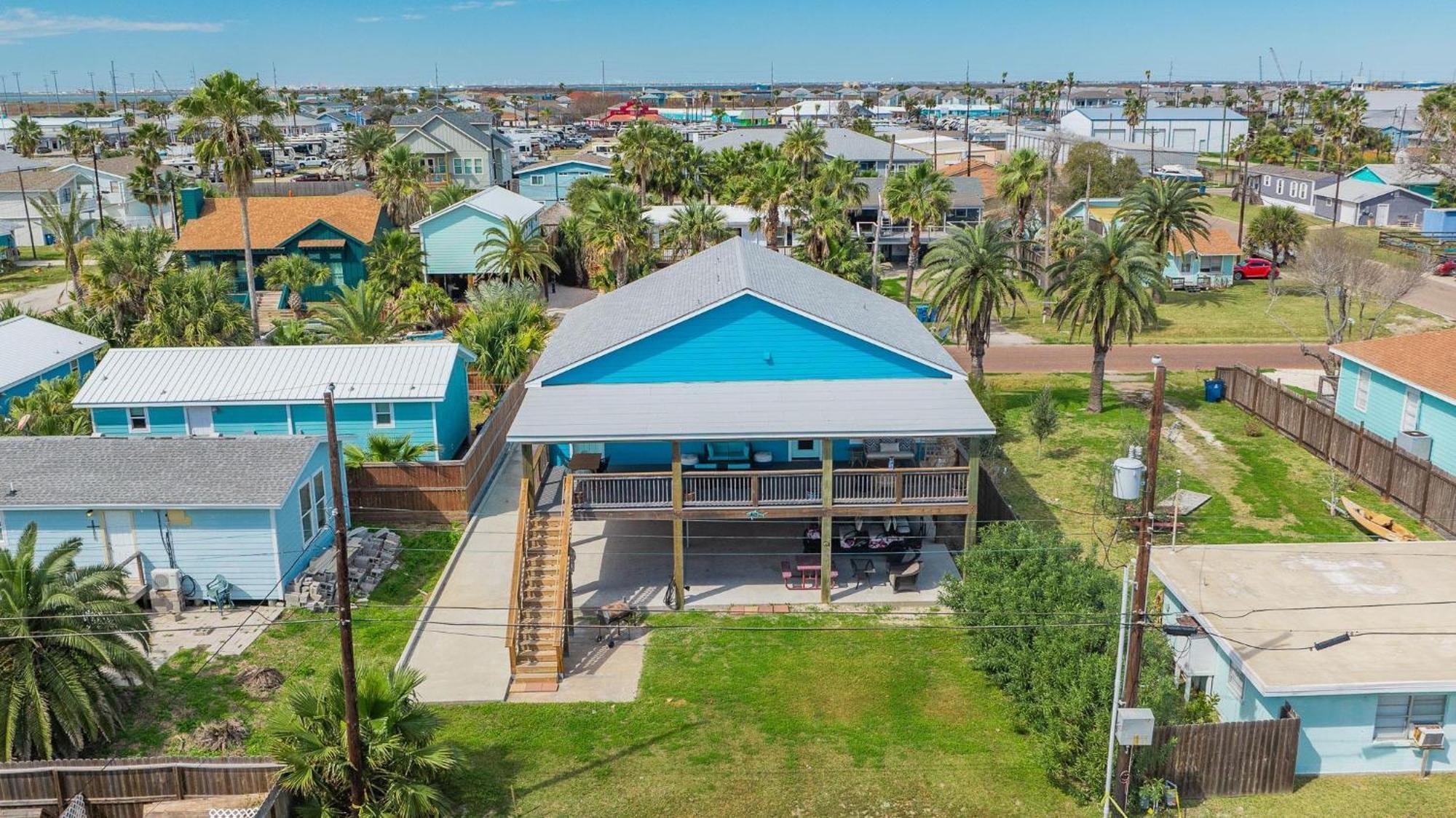 Вилла Casita Del Mar - Golf Cart Included Boat Parking Порт-Аранзас Экстерьер фото